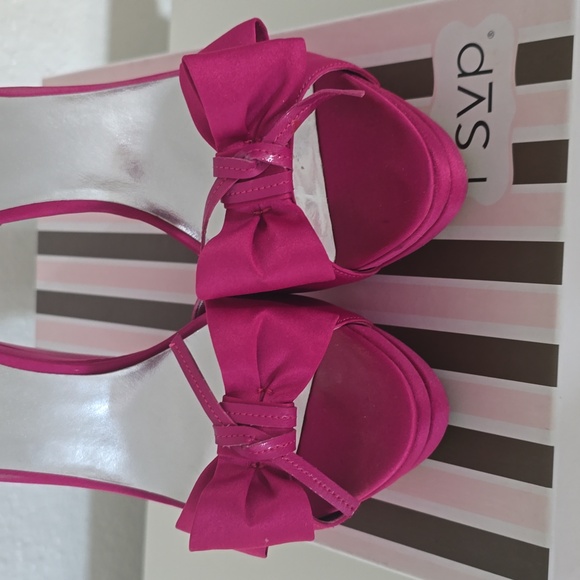 Rsvp Fuchsia satin heels - Picture 11 of 11